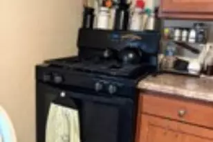 108 Delrose Dr, Liberty Boro, PA 15133 - Photo 9