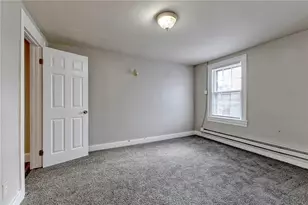 919 Lloyd Ave, Unity Township, PA 15650 - Photo 9