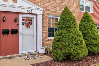 605 Hickory Cir, North Strabane, PA 15317 - Photo 1