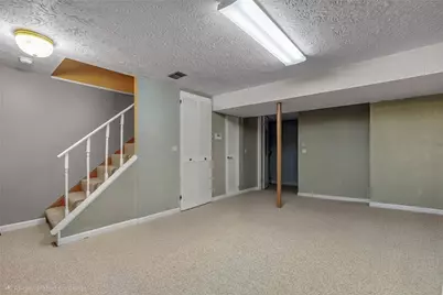 605 Hickory Cir, North Strabane, PA 15317 - Photo 19