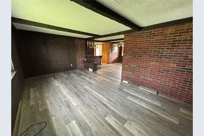 1210 W Park Rd, Worth Township, PA 16057 - Photo 11