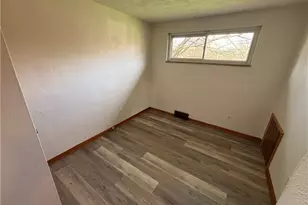 1210 W Park Rd, Worth Township, PA 16057 - Photo 19