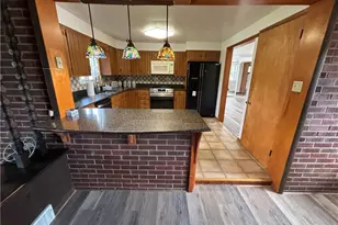 1210 W Park Rd, Worth Township, PA 16057 - Photo 9