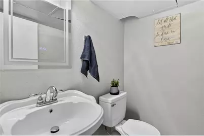 6038 Dalmation Dr, Bethel Park, PA 15102 - Photo 9