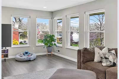 6038 Dalmation Dr, Bethel Park, PA 15102 - Photo 13