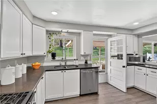 6038 Dalmation Dr, Bethel Park, PA 15102 - Photo 15