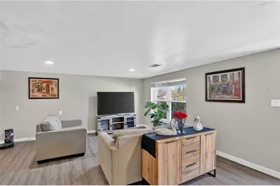 6038 Dalmation Dr, Bethel Park, PA 15102 - Photo 5