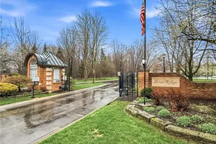 8 Stone Ridge Blvd, Hermitage, PA 16148 - Photo 31