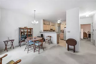 8 Stone Ridge Blvd, Hermitage, PA 16148 - Photo 7