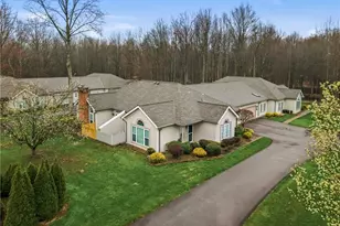 8 Stone Ridge Blvd, Hermitage, PA 16148 - Photo 35