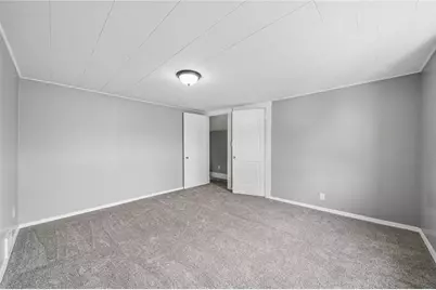 526 Butler Rd, East Franklin Township, PA 16201 - Photo 5