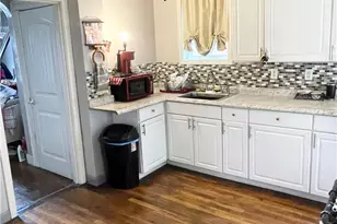 1735 Broadway Ave, Beechview, PA 15216 - Photo 3