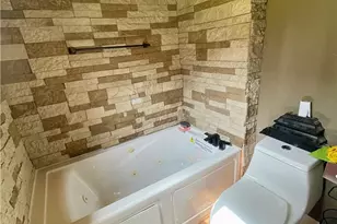 1735 Broadway Ave, Beechview, PA 15216 - Photo 7