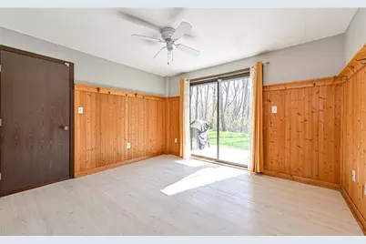 623 Sunset Cir, Cranberry Township, PA 16066 - Photo 15