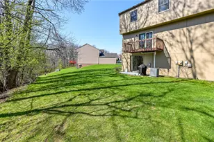 623 Sunset Cir, Cranberry Township, PA 16066 - Photo 19