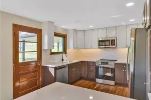 395 Crescent Dr, Canton Township, PA 15301 - Photo 21