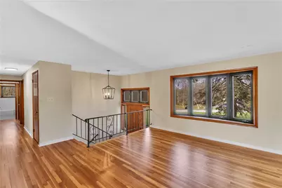 395 Crescent Dr, Canton Township, PA 15301 - Photo 13