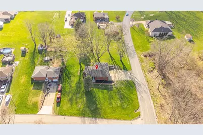 395 Crescent Dr, Canton Township, PA 15301 - Photo 39