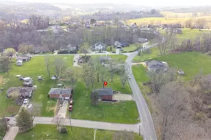 395 Crescent Dr, Canton Township, PA 15301 - Photo 41