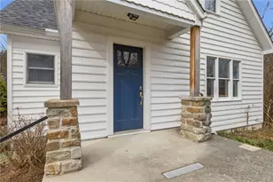 220 W Cruikshank Rd, Middlesex Township, PA 16002 - Photo 5