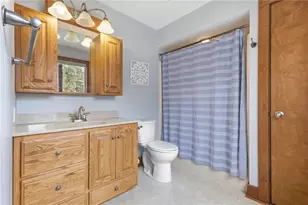 220 W Cruikshank Rd, Middlesex Township, PA 16002 - Photo 25