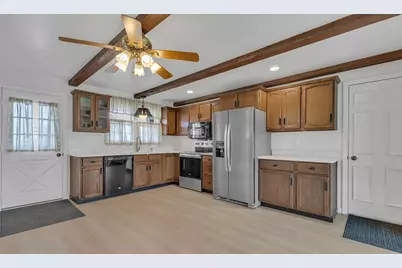 6097 Tuscarawas Road, Ohioville, PA 15052 - Photo 5