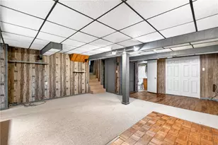 464 Nantucket Dr, Pittsburgh, PA 15236 - Photo 25