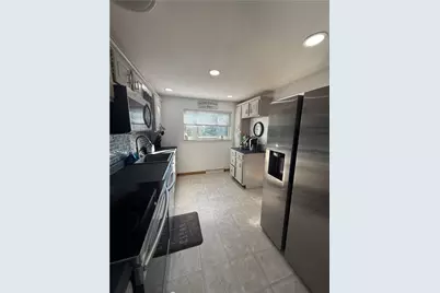 1110 Portsmouth Dr, Port Vue, PA 15133 - Photo 7