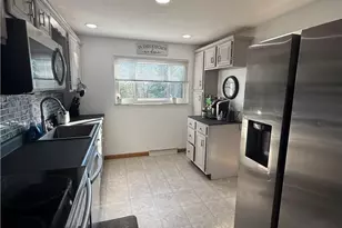 1110 Portsmouth Dr, Port Vue, PA 15133 - Photo 7