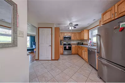 200 Stonebrook Dr, Peters Township, PA 15317 - Photo 5
