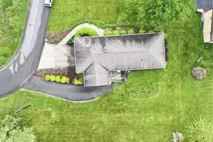 200 Stonebrook Dr, Peters Township, PA 15317 - Photo 3