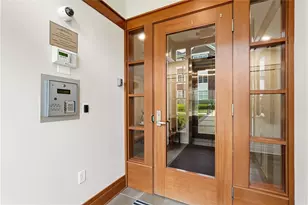 1220 Crescent Pl, Pittsburgh, PA 15217 - Photo 5