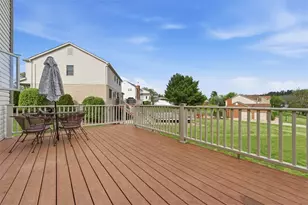 1007 Braemar Dr, Jeannette, PA 15644 - Photo 39