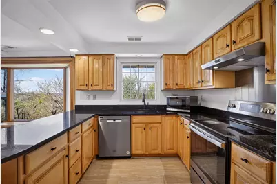 1768 Taper Dr, Pittsburgh, PA 15241 - Photo 17