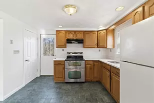 571 Independence Dr, Clairton, PA 15025 - Photo 9