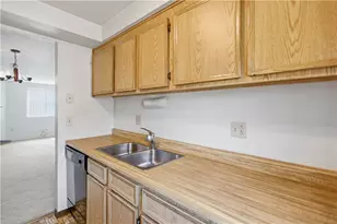 287 Holland Ct, Findlay Township, PA 15108 - Photo 15