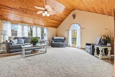 10486 Mohawk Rd, Conneaut Lake, PA 16316 - Photo 11