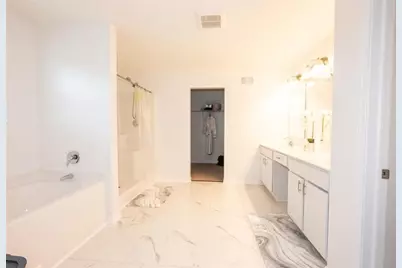 104 Chesapeake Drive, Jefferson Hills, PA 15236 - Photo 13