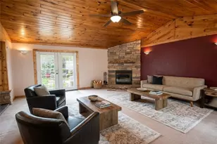 4310 Glencairn St, West Mifflin, PA 15122 - Photo 5