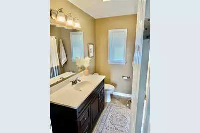 211 Lesnett Rd, Pittsburgh, PA 15241 - Photo 17
