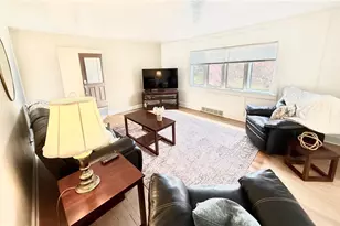 211 Lesnett Rd, Pittsburgh, PA 15241 - Photo 13