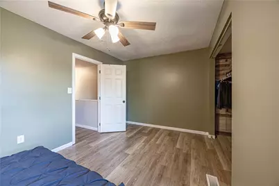 127 Forest Dr, Seven Fields Boro, PA 16046 - Photo 11