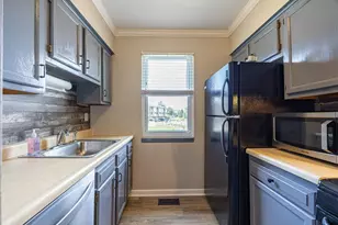 127 Forest Dr, Seven Fields Boro, PA 16046 - Photo 7