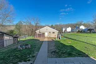 213 Main St, Dunbar Township, PA 15430 - Photo 5