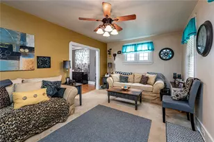 136 Violet St, Westmont Hilltop School District, PA 15905 - Photo 7