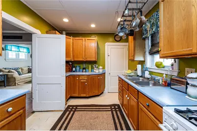 136 Violet Street, Westmont Hilltop School District, PA 15905 - Photo 15