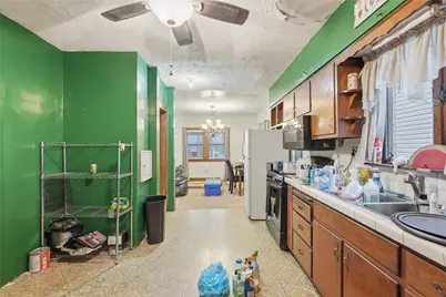 323 Hillside Ave, Ellwood City, PA 16117 - Photo 9