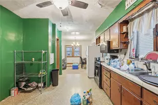 323 Hillside Ave, Ellwood City, PA 16117 - Photo 9