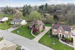 405 Laurelwood Dr, Pittsburgh, PA 15116 - Photo 35