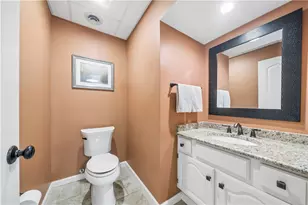405 Laurelwood Dr, Pittsburgh, PA 15116 - Photo 29